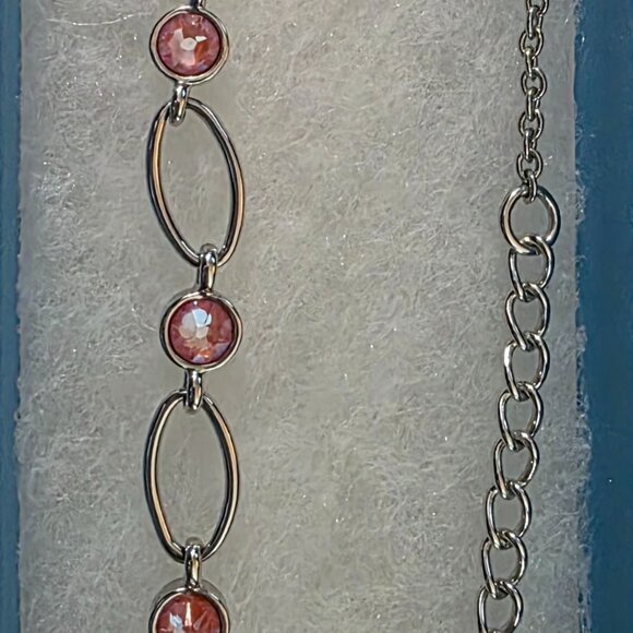 Orange necklace with Swarovski crystals - Picture 1 of 3